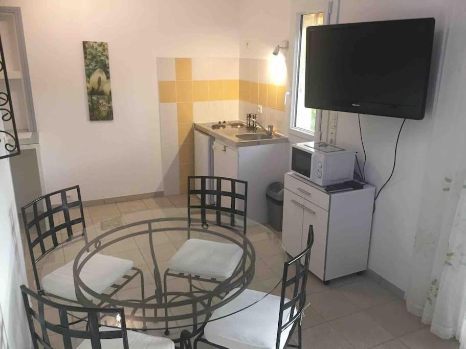 Ferienwohnung « Chez Nath Et Chris » Saint-André-de-Cubzac Exterior foto